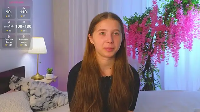 CatherineRichards online show from 6, 10, 2025