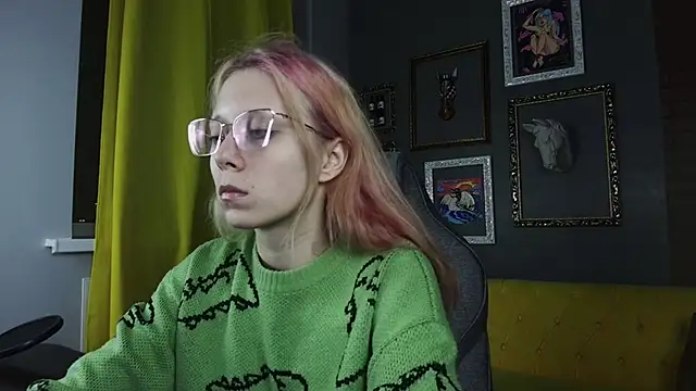 SakuraBliss online show from 28, 10, 2025