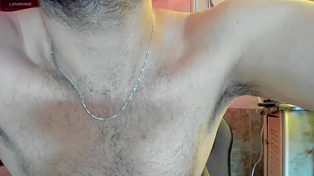 Snapshot of magnus_serket chatting on 3, 10, 2025 magnus serket online show from 3, 10, 2025