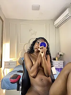 Anamonrroe online show from 14, 11, 2025