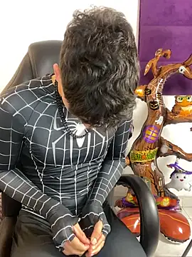 Snapshot of AdrianRinaldi chatting on 24, 10, 2025 AdrianRinaldi online show from 24, 10, 2025