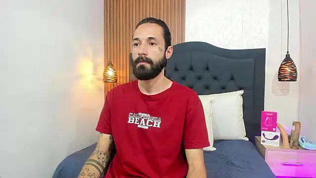 Snapshot of Hisoka_011 chatting on 20, 3, 2026 Hisoka 011 online show from 20, 3, 2026