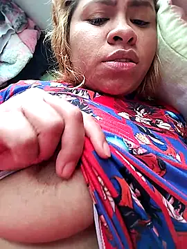 Snapshot of hot_lady19 chatting on 13, 11, 2025 hot lady19 online show from 13, 11, 2025