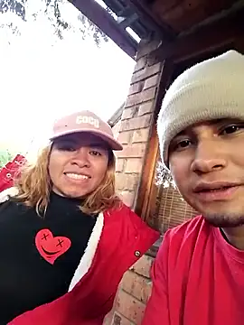 Snapshot of hot_lady19 chatting on 19, 12, 2025 hot lady19 online show from 19, 12, 2025