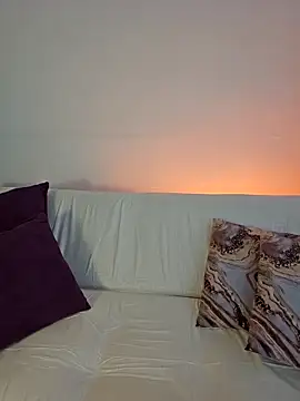 AliishaPss online show from 1, 2, 2026