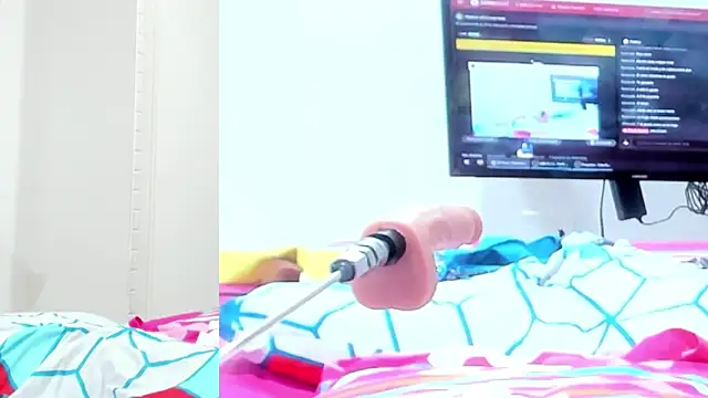 Snapshot of Alani_Queen chatting on 18, 9, 2025 Alani Queen online show from 18, 9, 2025