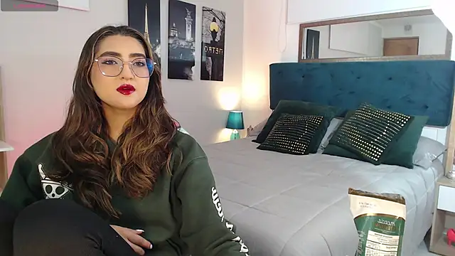 madame lottie online show from 4, 10, 2025
