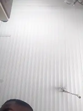 Snapshot of Redvodakcruz chatting on 19, 12, 2025 Redvodakcruz online show from 19, 12, 2025