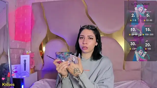 Snapshot of Niina_Sissy chatting on 8, 3, 2026 Niina Sissy online show from 8, 3, 2026