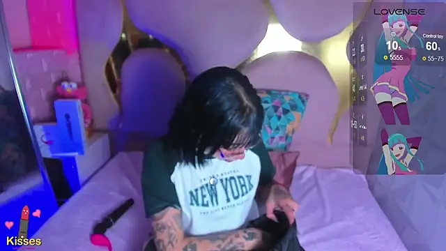 Snapshot of Niina_Sissy chatting on 14, 3, 2026 Niina Sissy online show from 14, 3, 2026