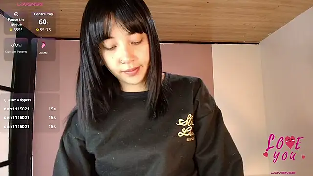 Snapshot of Hanna_Lee__ chatting on 31, 3, 2026 Hanna Lee online show from 31, 3, 2026