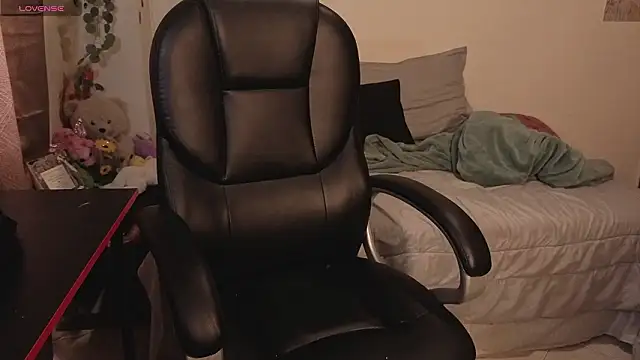 GaiaJoness online show from 25, 3, 2026