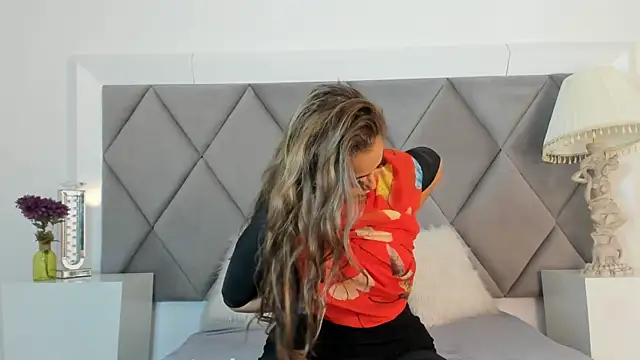 GiadaRizzo online show from 27, 11, 2025