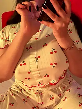 Snapshot of OnlyRima chatting on 11, 9, 2025 OnlyRima online show from 11, 9, 2025