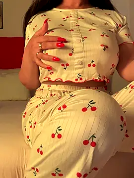 Snapshot of OnlyRima chatting on 21, 9, 2025 OnlyRima online show from 21, 9, 2025