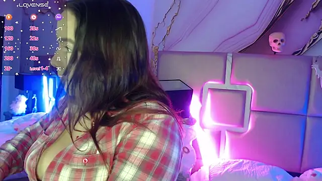 MileyRose online show from 28, 10, 2025