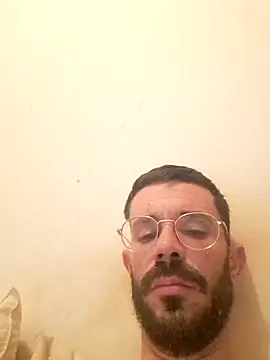 Snapshot of lolo7121 chatting on 22, 9, 2025 lolo7121 online show from 22, 9, 2025