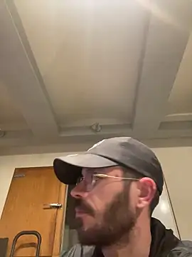 Snapshot of lolo7121 chatting on 28, 2, 2026 lolo7121 online show from 28, 2, 2026