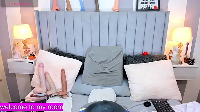 Snapshot of Arriadna chatting on 2, 12, 2025 Arriadna online show from 2, 12, 2025