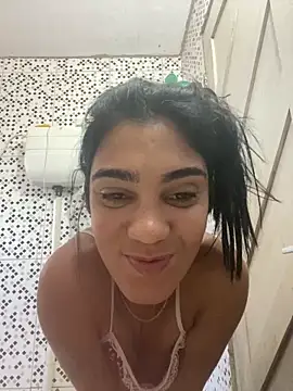 Snapshot of Nifetta chatting on 25, 9, 2025 Nifetta online show from 25, 9, 2025