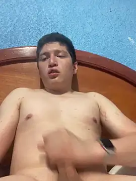 Luisgg18 online show from 26, 4, 2026