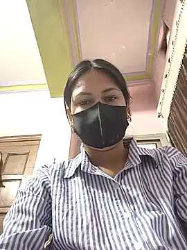 Snapshot of sanu_07 chatting on 18, 4, 2026 sanu 07 online show from 18, 4, 2026