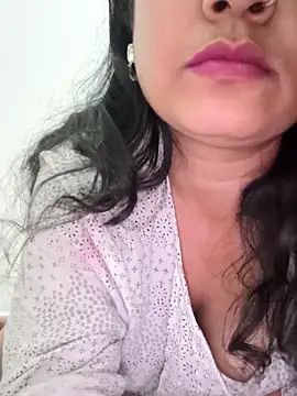 Snapshot of CUTE-PX chatting on 2, 5, 2026 CUTE-PX online show from 2, 5, 2026