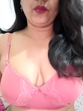 Snapshot of CUTE-PX chatting on 25, 5, 2026 CUTE-PX online show from 25, 5, 2026