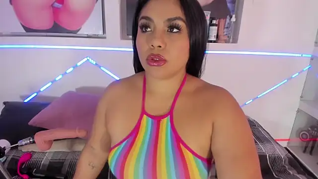 Snapshot of MiaMoxxy chatting on 6, 11, 2025 MiaMoxxy online show from 6, 11, 2025