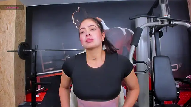 Snapshot of AlaskaAmato chatting on 1, 11, 2025 AlaskaAmato online show from 1, 11, 2025