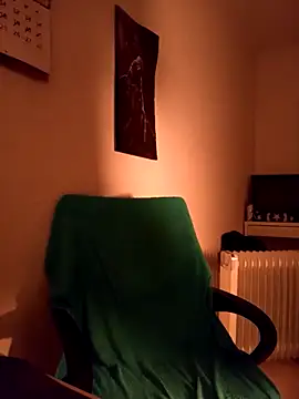 Snapshot of rayolexxx chatting on 22, 12, 2025 rayolexxx online show from 22, 12, 2025