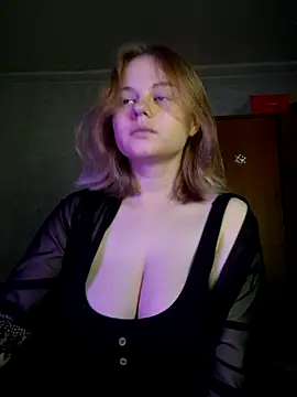 Snapshot of SlipperSherry chatting on 1, 11, 2025 SlipperSherry online show from 1, 11, 2025