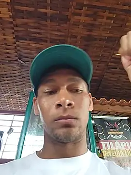 RyanLeon01 online show from 12, 7, 2026