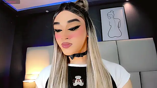 Valeriasmiithh online show from 10, 10, 2025