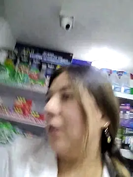 Snapshot of Sophie_del_Castillo chatting on 8, 10, 2025 Sophie del Castillo online show from 8, 10, 2025