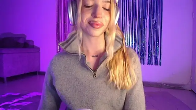 Alina Lee t online show from 26, 10, 2025