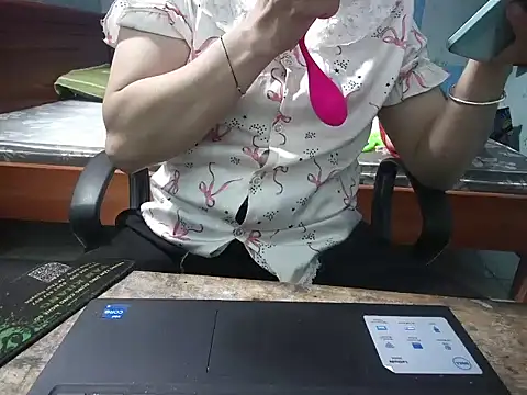 Xue weng online show from 8, 5, 2026