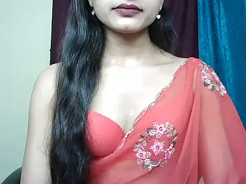 Snapshot of ROSE_GOLDE chatting on 16, 9, 2025 ROSE GOLDE online show from 16, 9, 2025