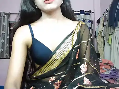 Snapshot of ROSE_GOLDE chatting on 28, 9, 2025 ROSE GOLDE online show from 28, 9, 2025