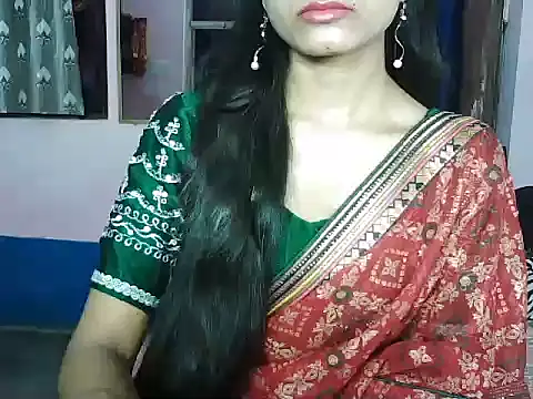 Snapshot of ROSE_GOLDE chatting on 12, 10, 2025 ROSE GOLDE online show from 12, 10, 2025