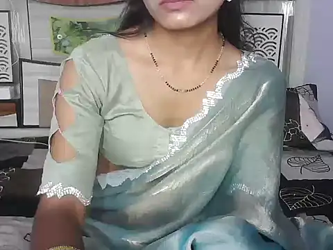 ROSE GOLDE online show from 11, 5, 2026