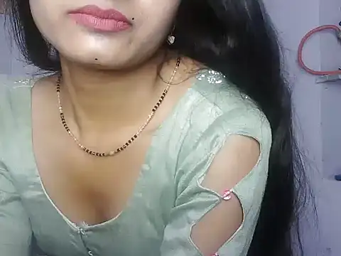 ROSE GOLDE online show from 17, 5, 2026
