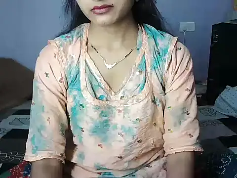 ROSE GOLDE online show from 5, 6, 2026