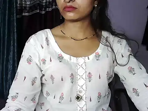ROSE GOLDE online show from 19, 7, 2026