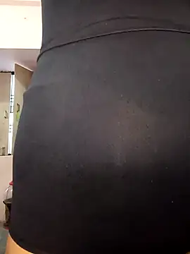 Snapshot of hotmanshi chatting on 15, 10, 2025 hotmanshi online show from 15, 10, 2025