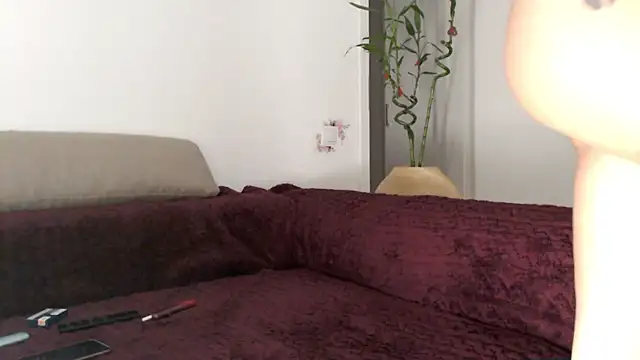 ssandraxo online show from 15, 10, 2025