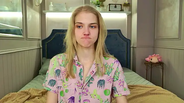 Snapshot of 4example_Chloe chatting on 15, 3, 2026 4example Chloe online show from 15, 3, 2026