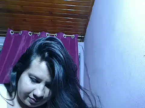 nina kisslove online show from 6, 11, 2025