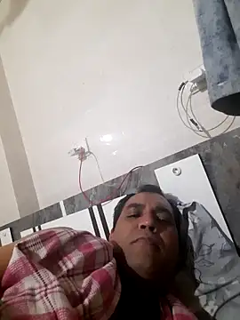 Snapshot of Hot-boy077 chatting on 10, 10, 2025 Hot-boy077 online show from 10, 10, 2025