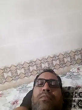 Snapshot of Hot-boy077 chatting on 18, 10, 2025 Hot-boy077 online show from 18, 10, 2025